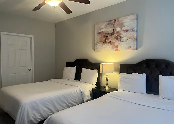 Resort Style Apt/Home In Houston Medical Centre
